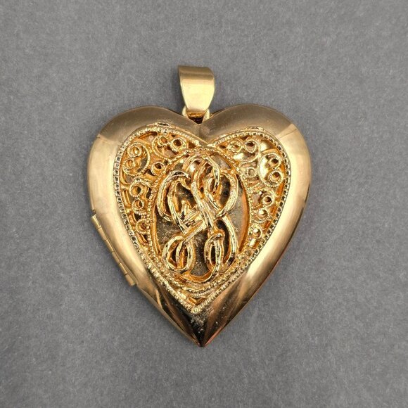 Unbranded Jewelry - Vintage Gold Tone Filigree Heart Locket Pendant 2" Statement Piece